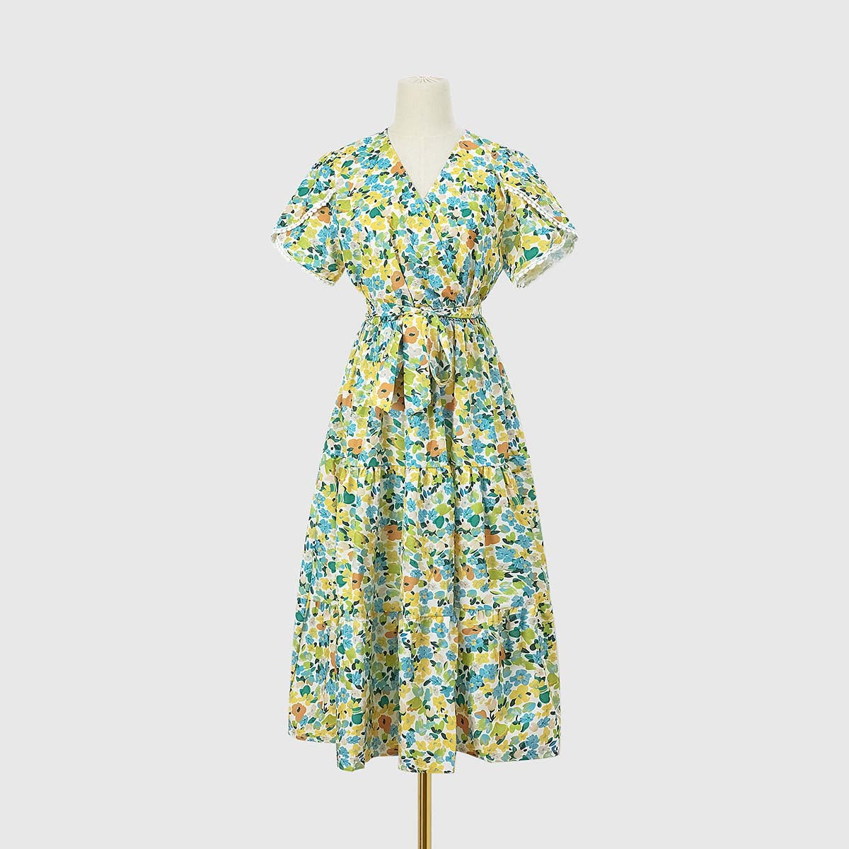 Women's Summer Floral V-Neck Split Hem Top