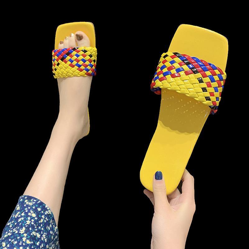 Large-size Woven Flat-bottomed Casual Beach Slippers-STYLEGOING