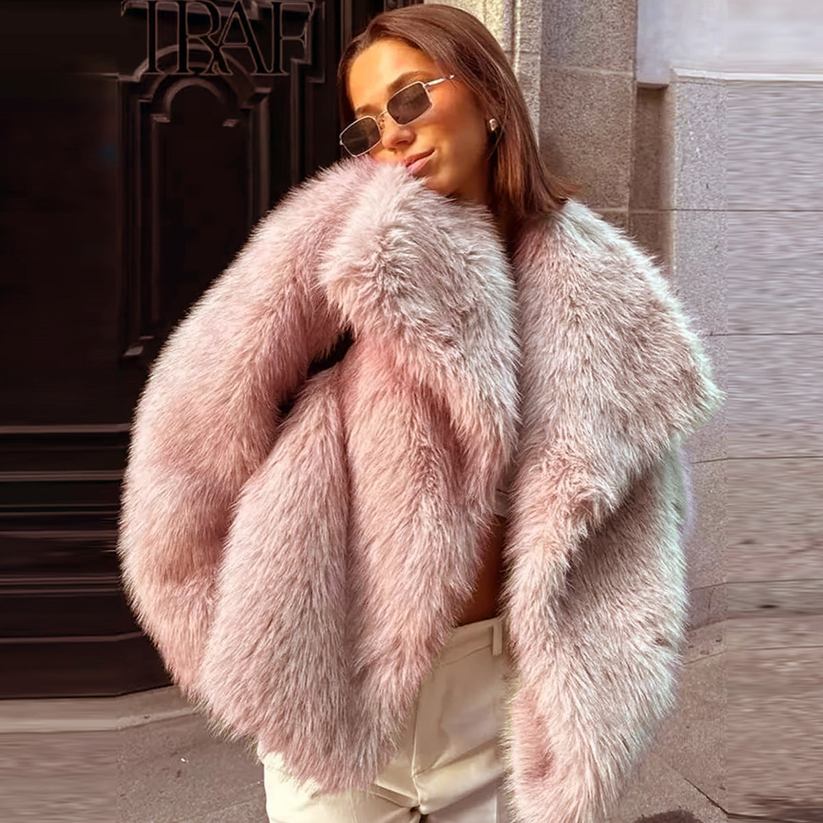 Women's Cropped Faux Fur Jacket - Short Winter Coat