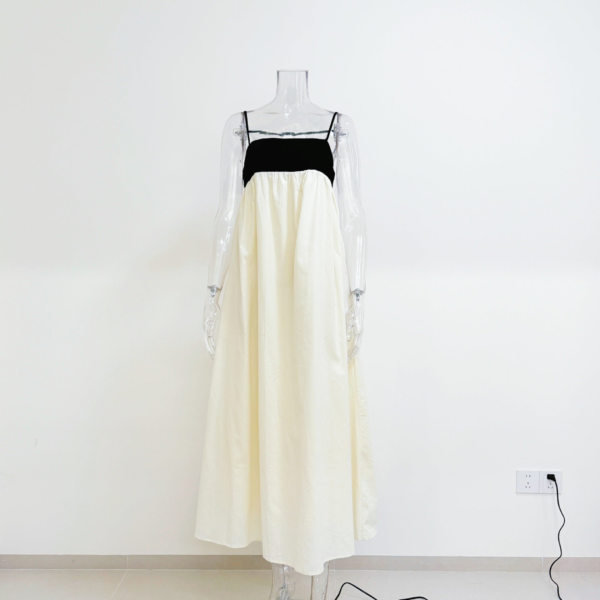 Boho Chic Linen Blend Slip Cotton Dress – Relaxed Summer Maxi Dress with Strappy Detail