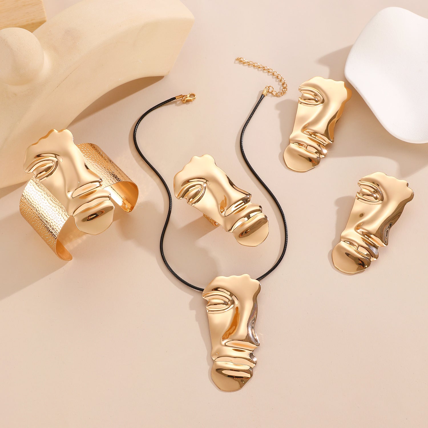 Dramatic Human Face Jewelry Set for Women