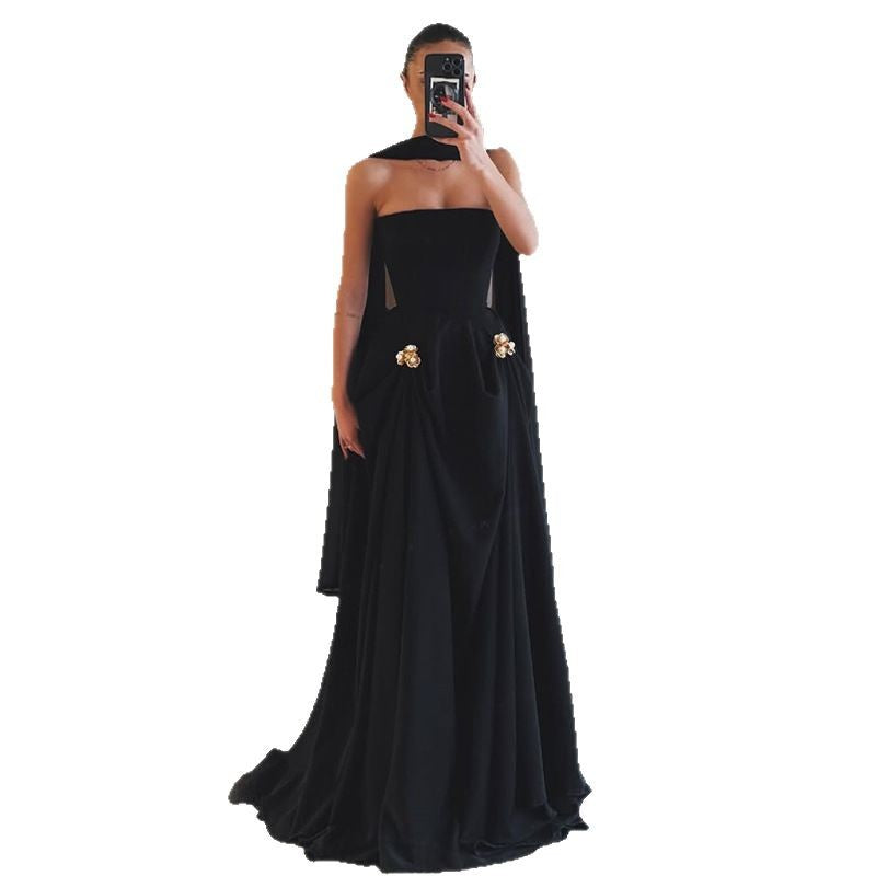 Designed Elegant Strapless Black Evening Dresses