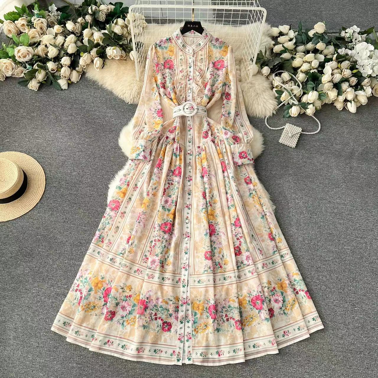 Elegant Floral Designed Trumpet Sleeves Long Dresses
