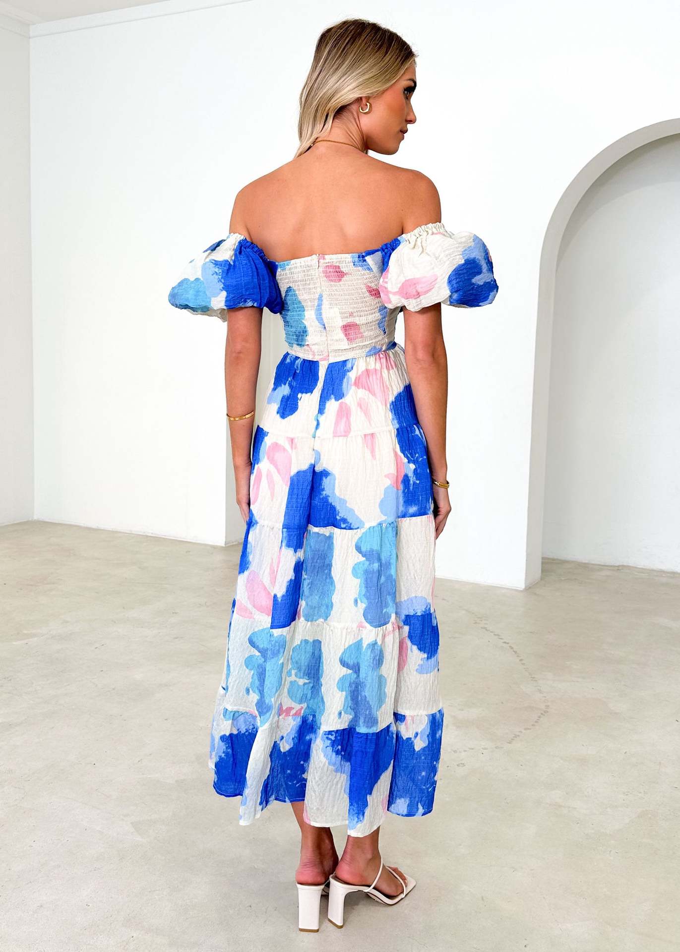 Elegant Floral Print Puff Sleeve Dress