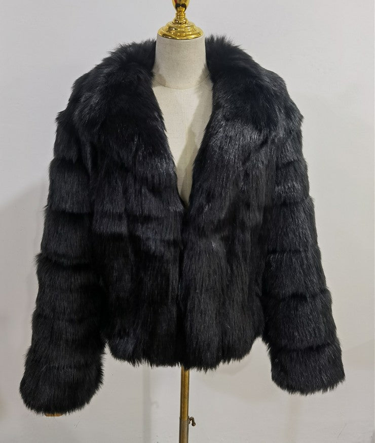 Fashion Artificial Fur Winter Short Coats for Women