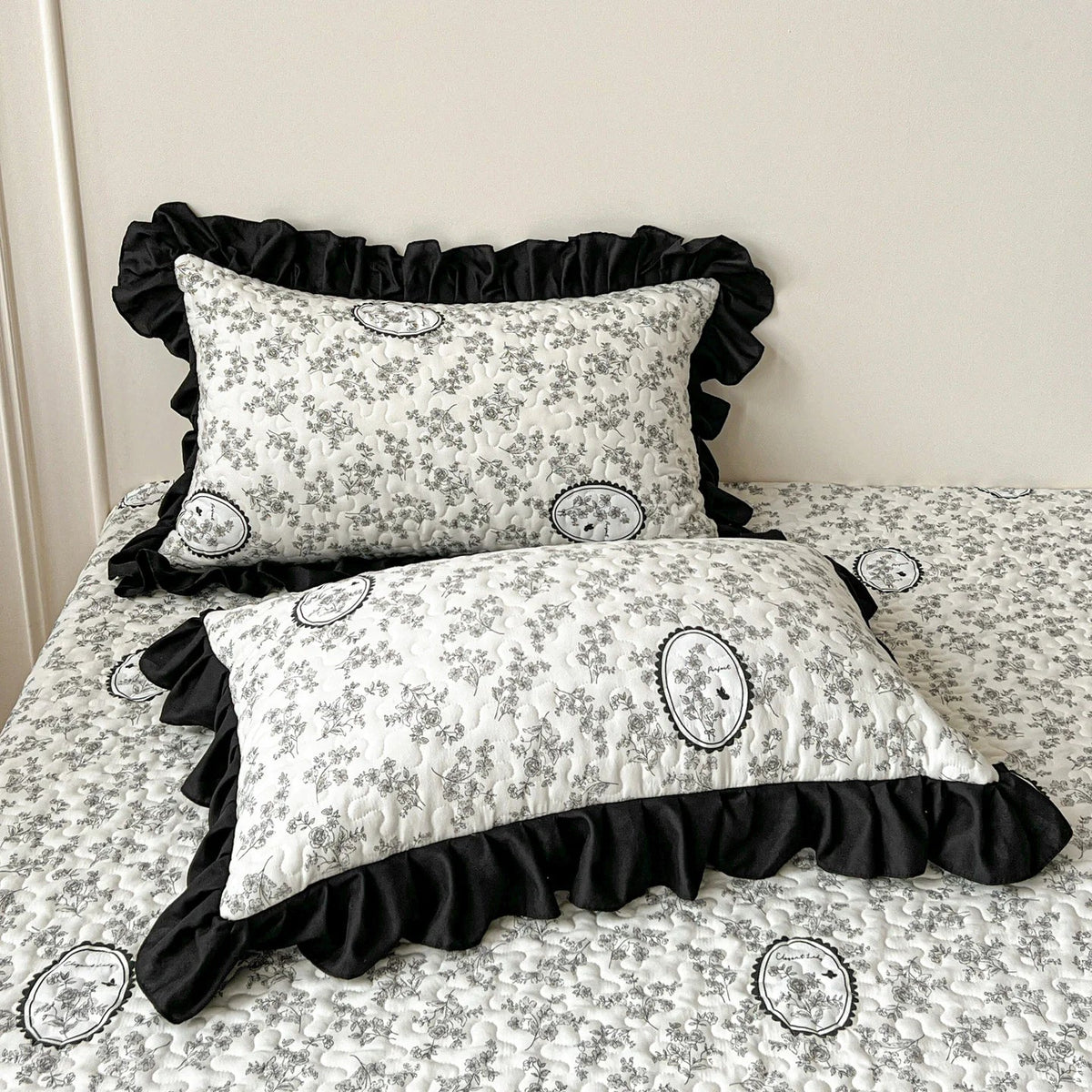 1 Pair Clip Cotton Pillow Cover with Lace 48cmx74cm Girls Use Pillowcases High-end Pillow Core Covers Household Use Bedding