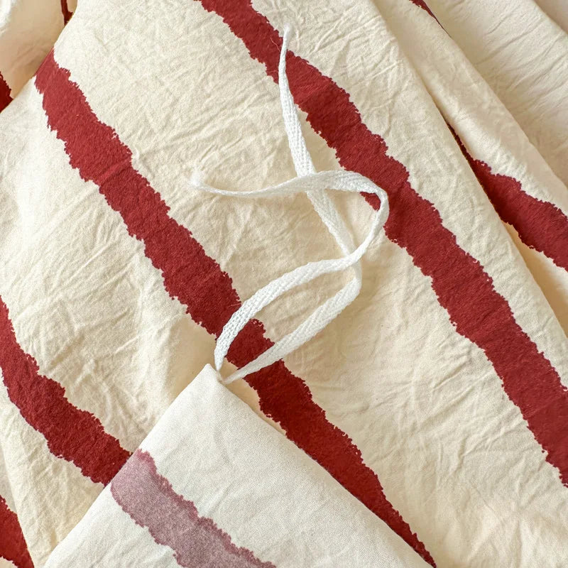 Simple Stripe Two-Tone Bedding Set Nordic Skin-Friendly Sheet Quilt Cover Kit for Four Seasons Machine Wash Colorfast Bedclothes