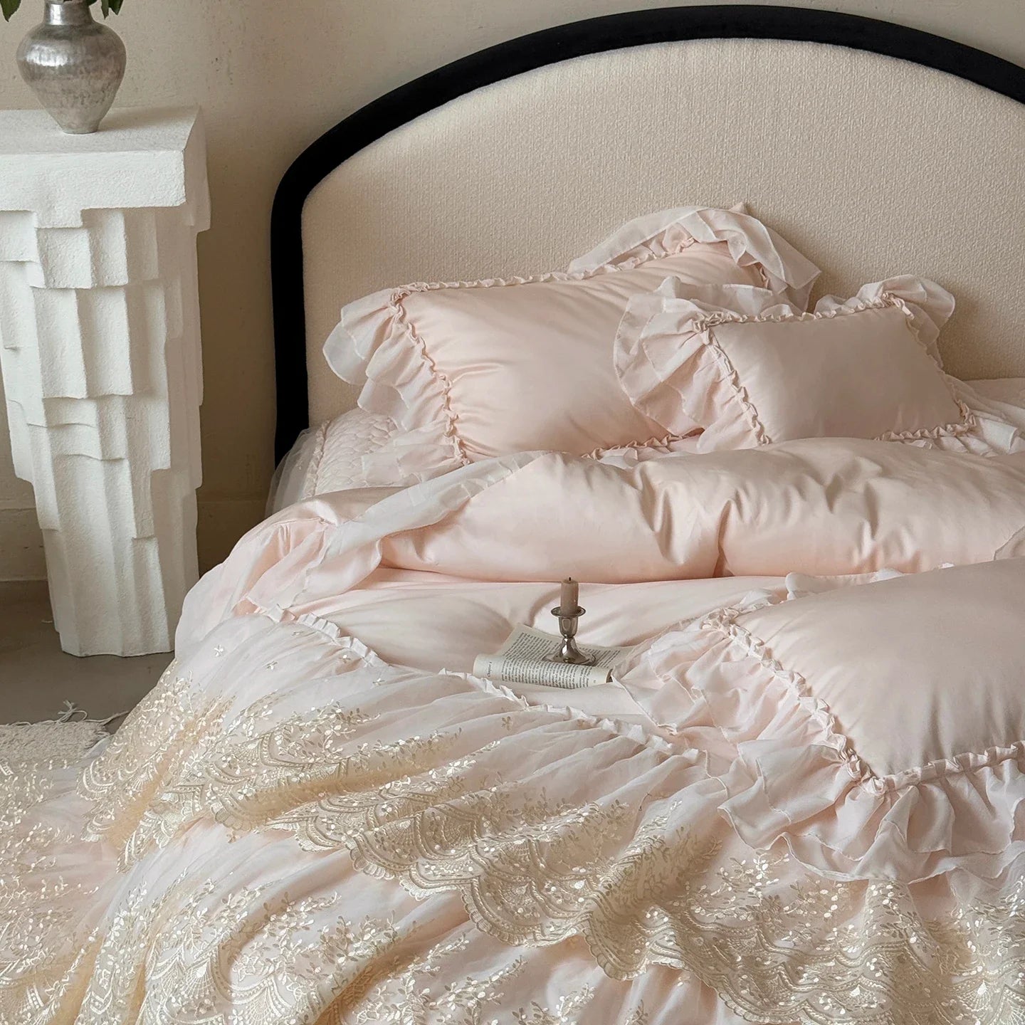 Lace Embroidery Bedding Set Luxury Pink Egyptian Cotton Princess Duvet Cover Bed Sheet Pillowcases Solid Color Bedclothes