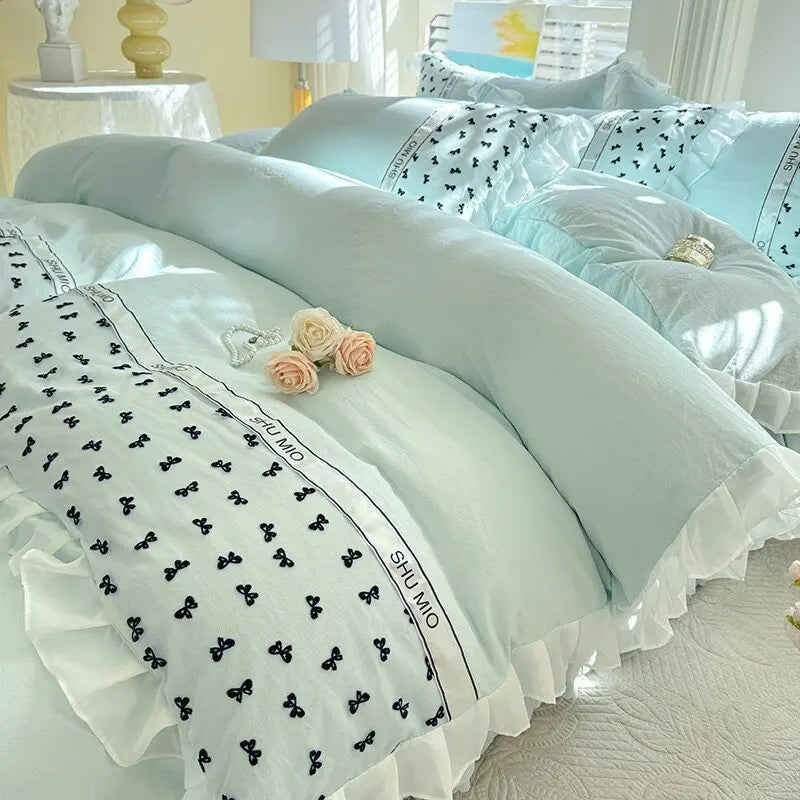 4Pcs Bedding Set Korean Princess-Style White Lace Duvet Cover Pillowcases And Ruffled Bed Skirt Couple Quilt King-Size Sheets