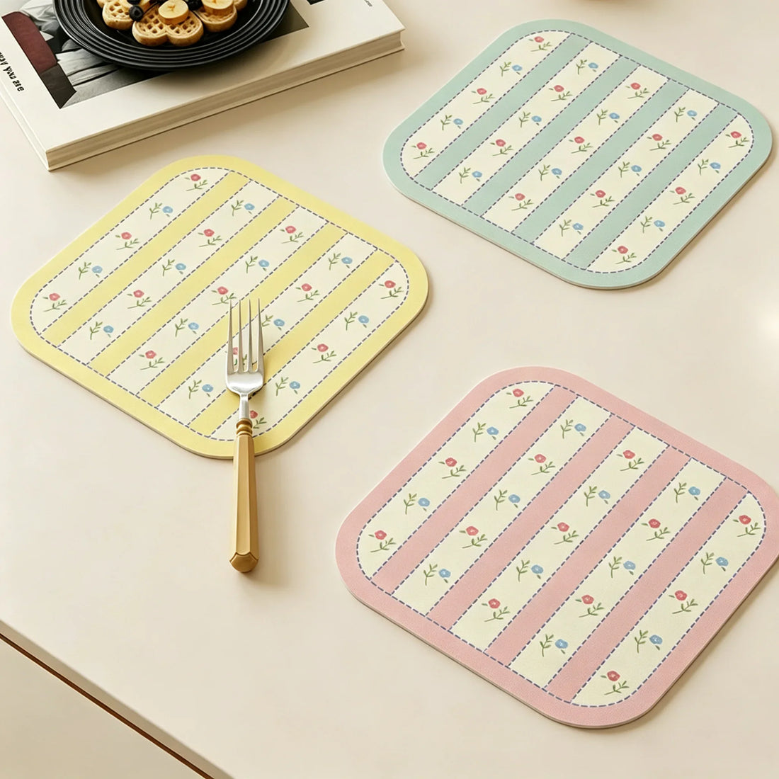 Sweet Korean Style Floral Table Mat Absorbent Non-Slip Heat Insulated Pad Lightweight Bowl Cup Coaster Girls Room Home Gift