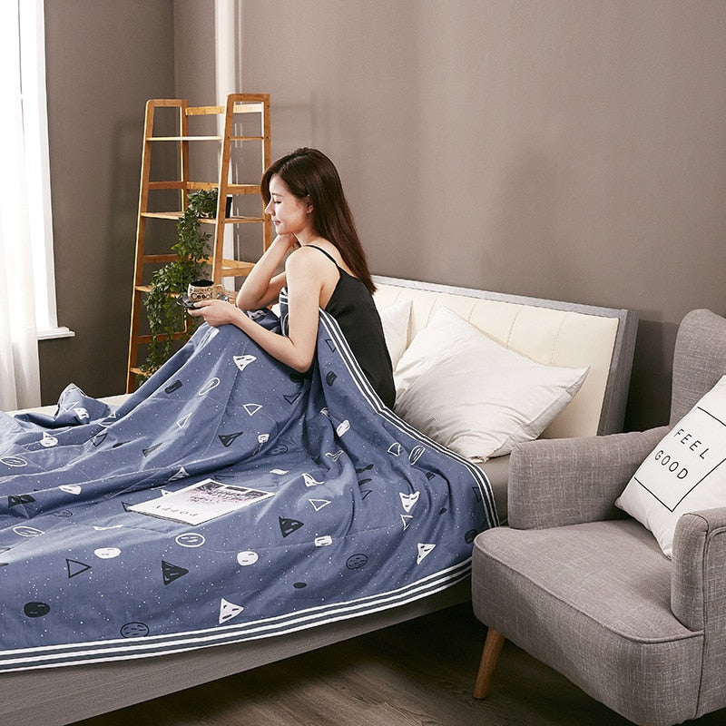Summer Cotton Quilts Thin Air-conditioning Comforter Soft Breathable Office Nap Blanket Quilted Bed Covers and Bedspreads