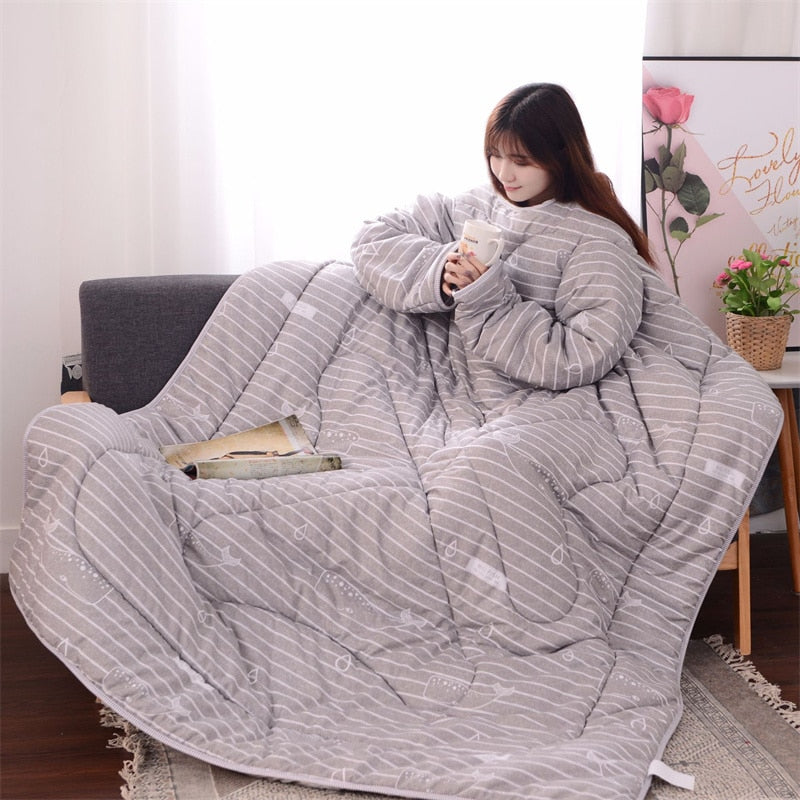 new winter warm Lazy quilt with Sleeves Mechanical Wash office Nap Covered Blanket lovely cartoon print Wearable quilted quilts