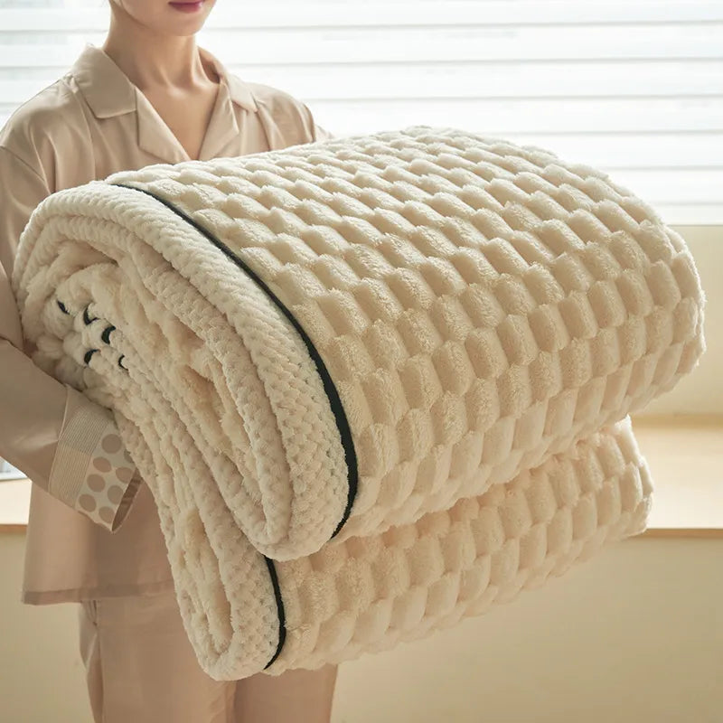Turtle Velvet Autumn Winter Warm Sleeping Blanket Soft Comfortable Flannel Fleece Blankets for Bed Cozy Thickened Warmth Blanket