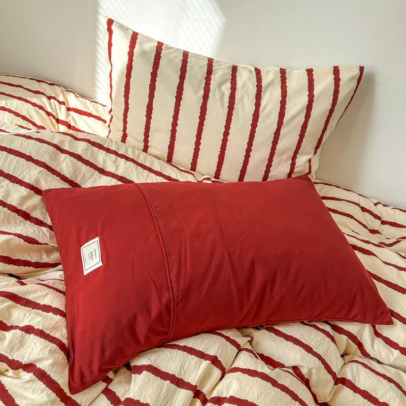 Simple Stripe Two-Tone Bedding Set Nordic Skin-Friendly Sheet Quilt Cover Kit for Four Seasons Machine Wash Colorfast Bedclothes
