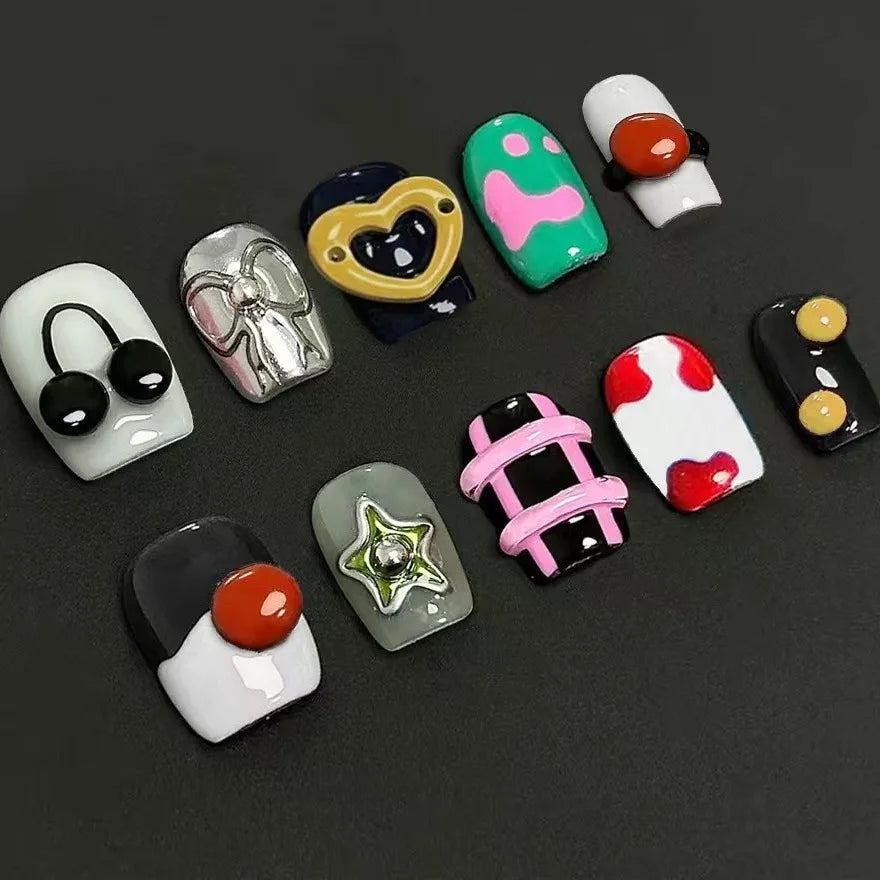 10pcs Sweet Cool Y2K Style Press on Nails 3D Cartoon Fake Nail Bow Heart Hand Painted False Nails Short Colorful Almond Nail Art