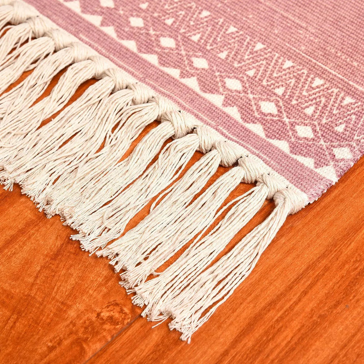 Cotton Linen Rugs and Carpets for Home Living Room Bedroom Tapestry Decorative Boho Ethnic Anti-slip Tassel Woven Floor Mat Door