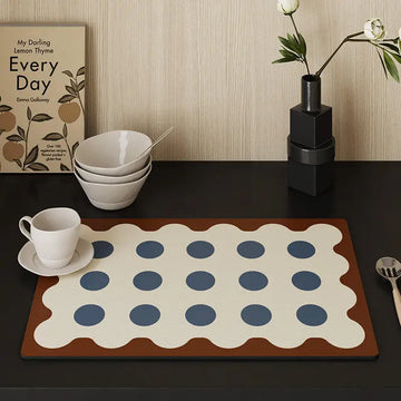 Vintage Polka Dot PU Leather Table Mat Heat-Resistant Absorbent Pad for Dining Table Kitchen Countertop & Coffee Table Use