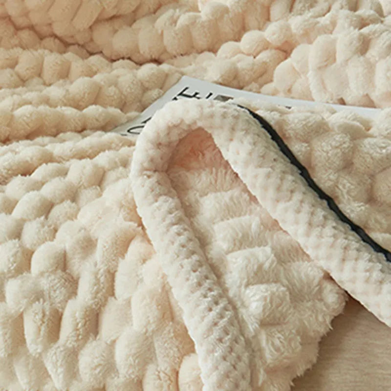 Turtle Velvet Autumn Winter Warm Sleeping Blanket Soft Comfortable Flannel Fleece Blankets for Bed Cozy Thickened Warmth Blanket
