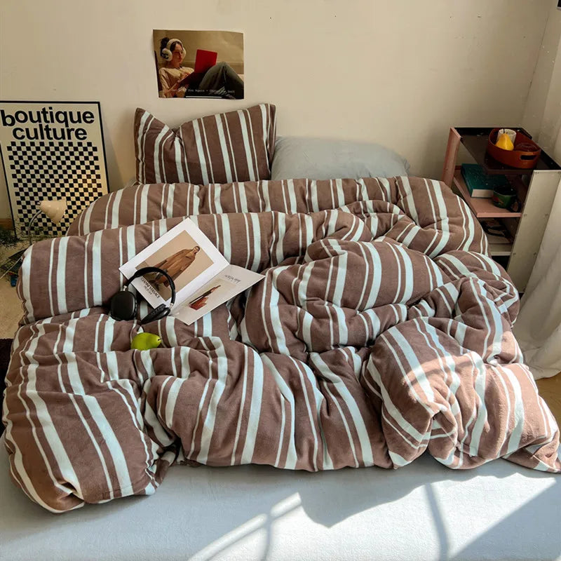 Warm Bedding Bed Cover (No Pillowcase)