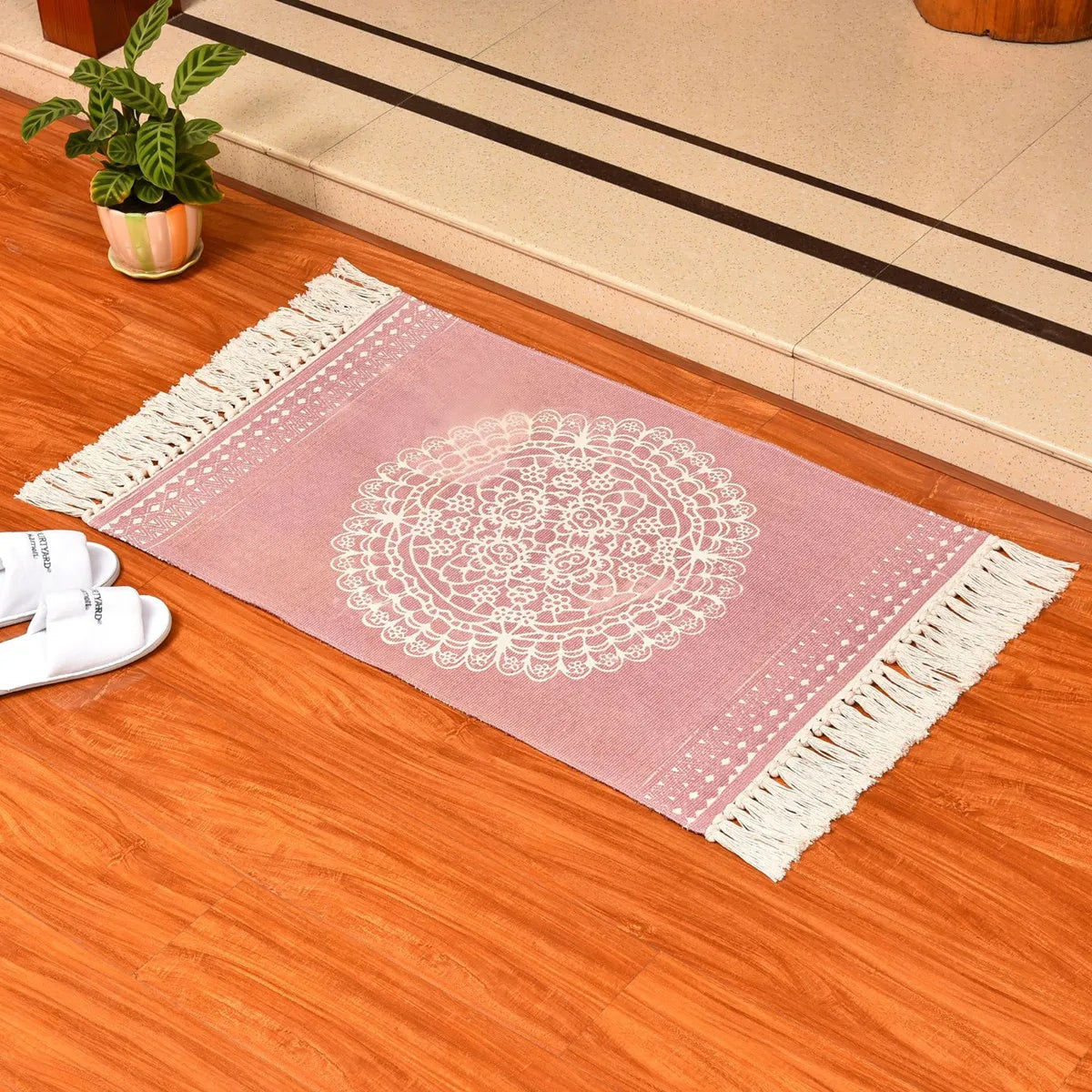 Cotton Linen Rugs and Carpets for Home Living Room Bedroom Tapestry Decorative Boho Ethnic Anti-slip Tassel Woven Floor Mat Door