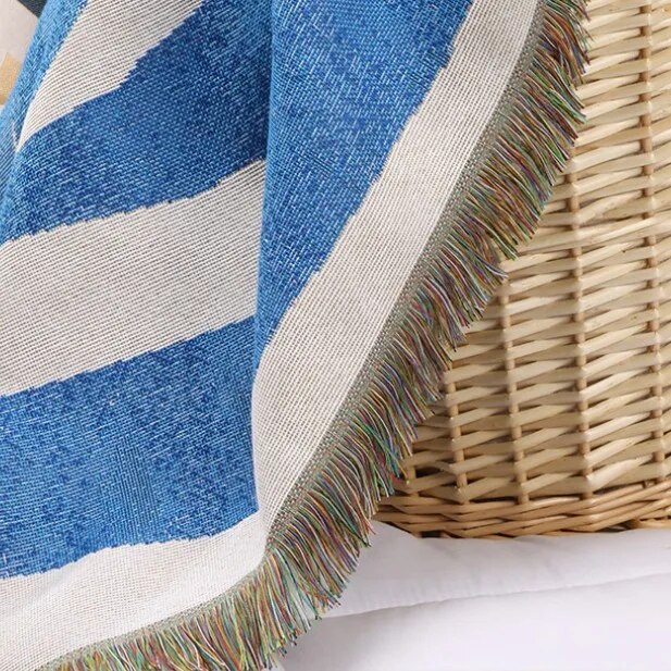 INS Abstract Art Tassel Throw Blankets Blue Sofa Cover Portrait Tapestry Nordic Blanket for Beds Home Outdoor Camping Picnic Mat