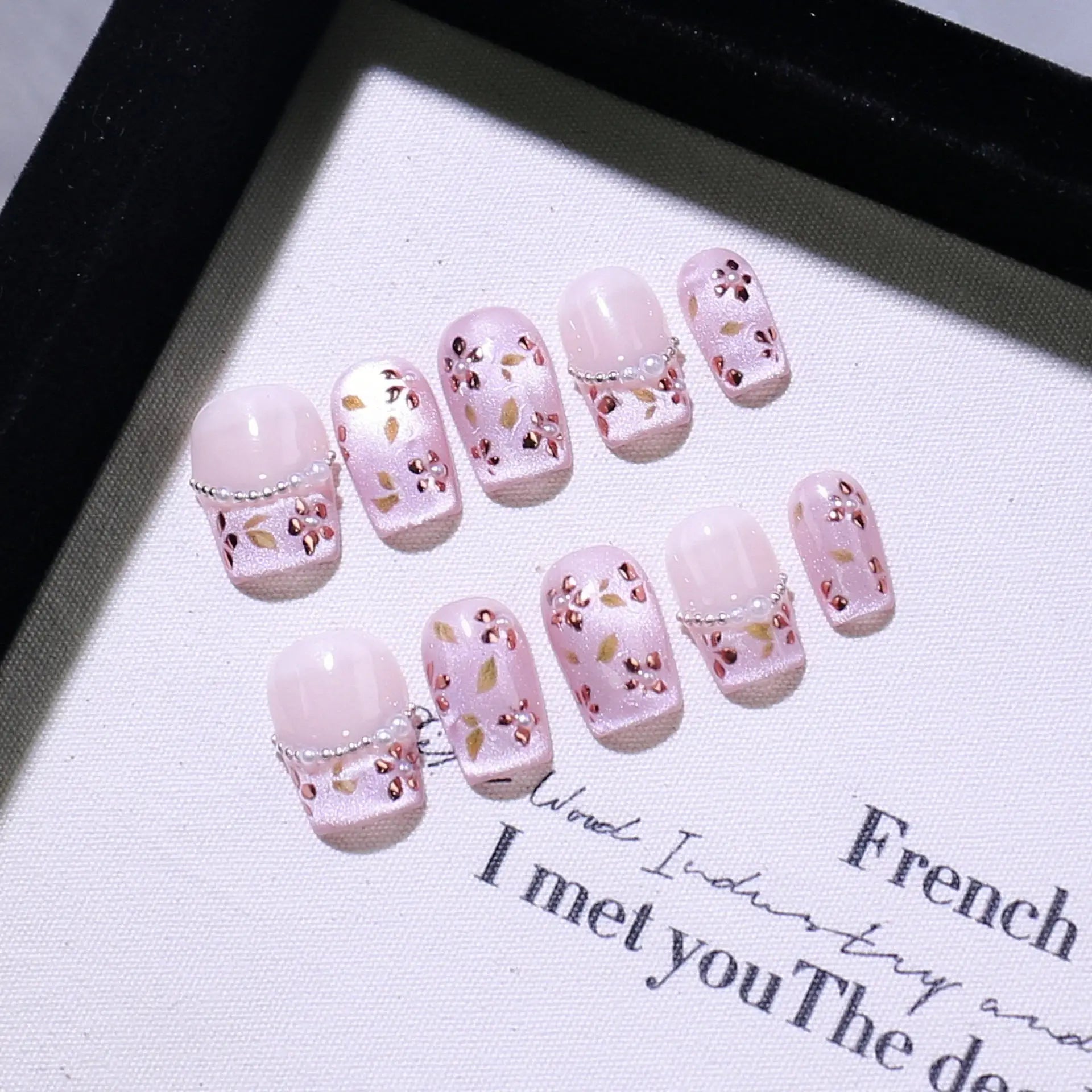 10Pcs Sweet Cute Handmade Press on Nails Flower Butterfly Fake Nails Glossy Diamond False Nails Full Cover Acrylic Nail Tips Art