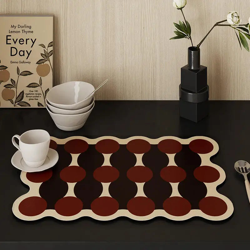 Vintage Polka Dot PU Leather Table Mat Heat-Resistant Absorbent Pad for Dining Table Kitchen Countertop & Coffee Table Use