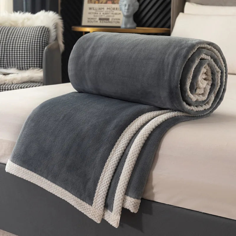 Double-sided Milk Velvet Warm Autumn Blanket for Bed Sofa Soft Warmth Single Double Blankets Comfortable Non-hair Shedding Quilt