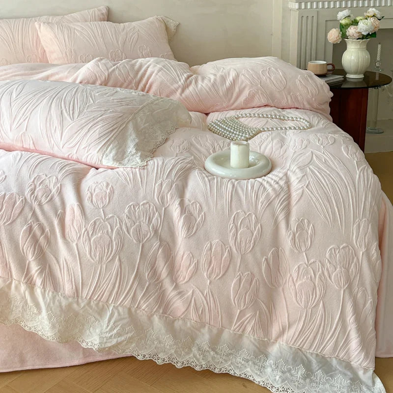Tulip Flowers Lace Ruffles Princess Style Bedding Set Velvet Warm Winter Duvet Cover Flat/Fitted Bed Sheet Pillowcases 4Pcs