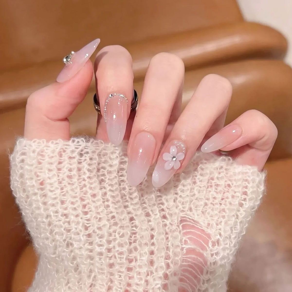 10Pcs Acrylic Sweet Almond Press on Nails Cat Eye False Nails with Glue Gradient Nude Pink Nail Full Cover Flower Nails Art Tip