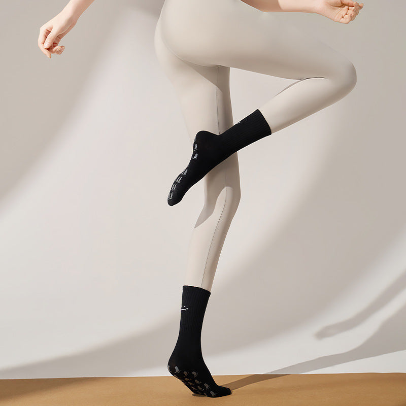 Women Non-Slip Grips Socks 3 Pairs/Pack