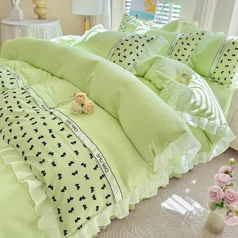 4Pcs Bedding Set Korean Princess-Style White Lace Duvet Cover Pillowcases And Ruffled Bed Skirt Couple Quilt King-Size Sheets
