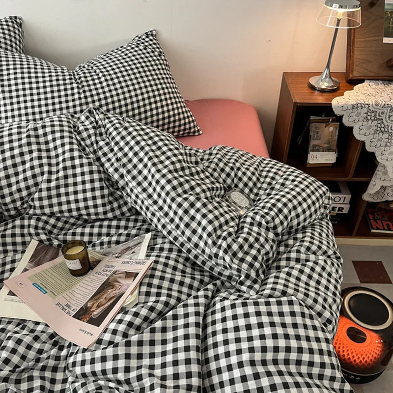 Vintage Geometric Plaid Printing Bedding Sets Nordic Soft Bedclothes for Four Seasons Skin-Friendly Quilt Cover Sheet Pillowcase