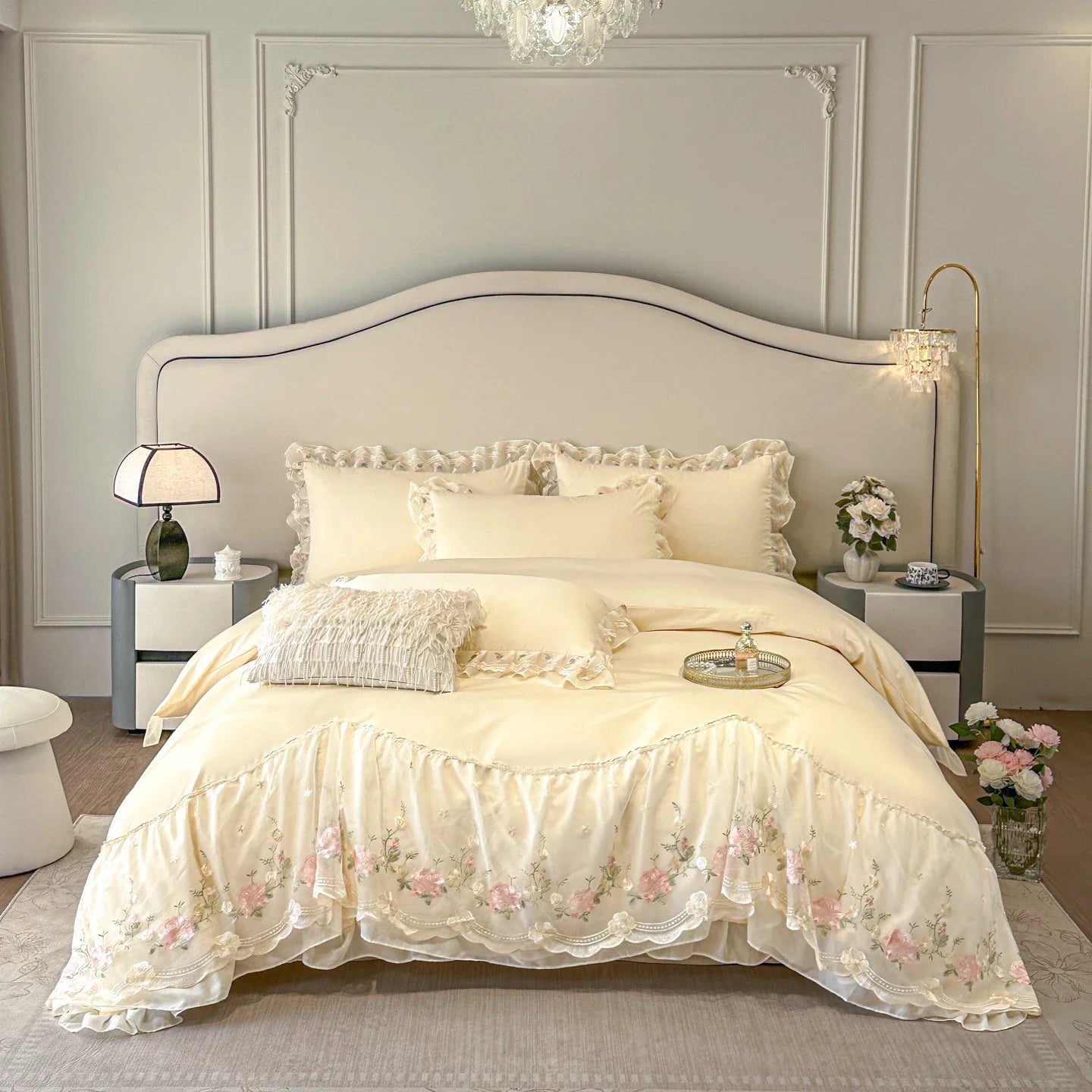 Korean Style 100%Cotton Bedding Set Luxury Lace Flowers Embroidery Princess Duvet Cover Bed Sheet Pillowcases Beige Bedclothes