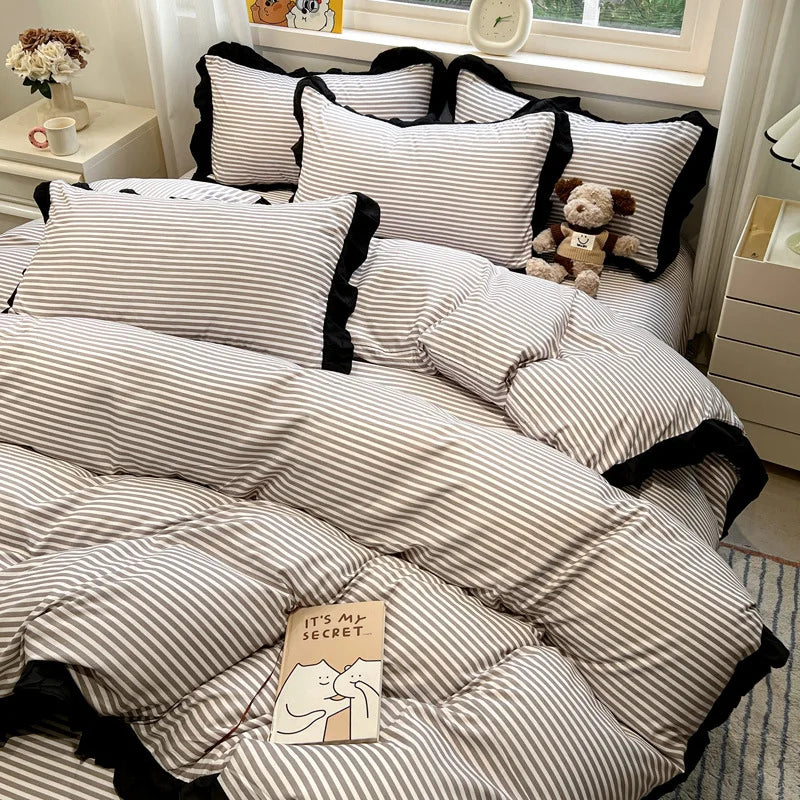 Hepburn Style Floral Print Bedding Sets Elegant Lace Super Soft Cozy Flat Sheet Set Home Dorm Textile Supplies for All Seasons