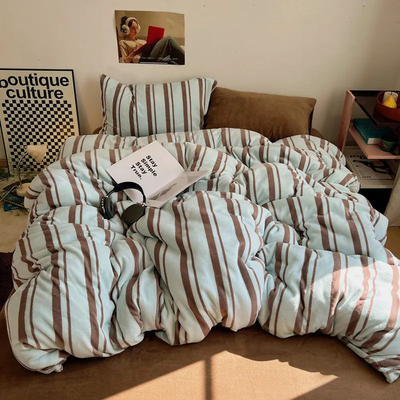 Warm Bedding Bed Cover (No Pillowcase)