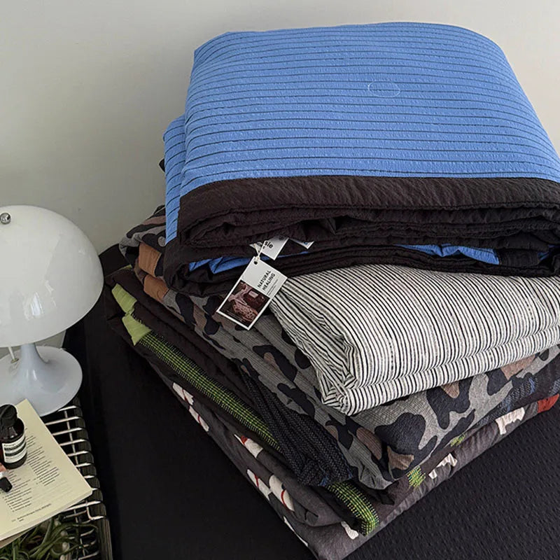 American Printed Cotton Summer Quilt Skin-Friendly Naked Sleeping Comforter for Adults Student Dorm Lightweight Soft Bedspread