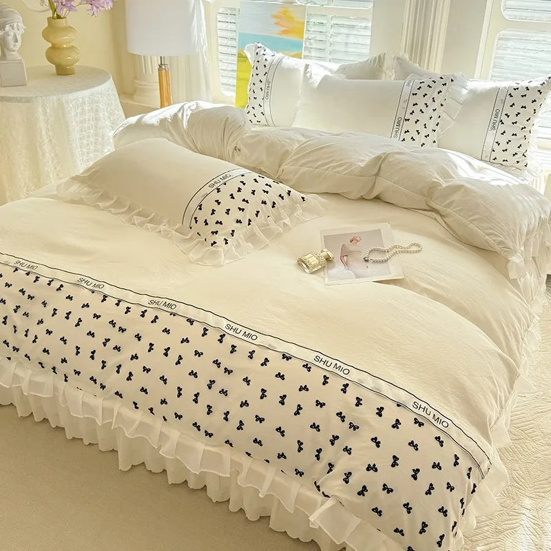4Pcs Bedding Set Korean Princess-Style White Lace Duvet Cover Pillowcases And Ruffled Bed Skirt Couple Quilt King-Size Sheets