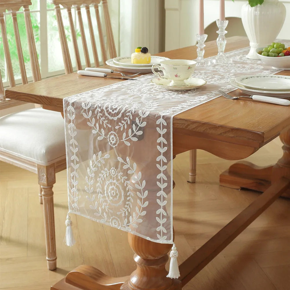 Modern Minimalist White Light and Thin Table Runner Lace Embroidery Floral Geometric Fringe Wedding Decor Tablecloth Decoration