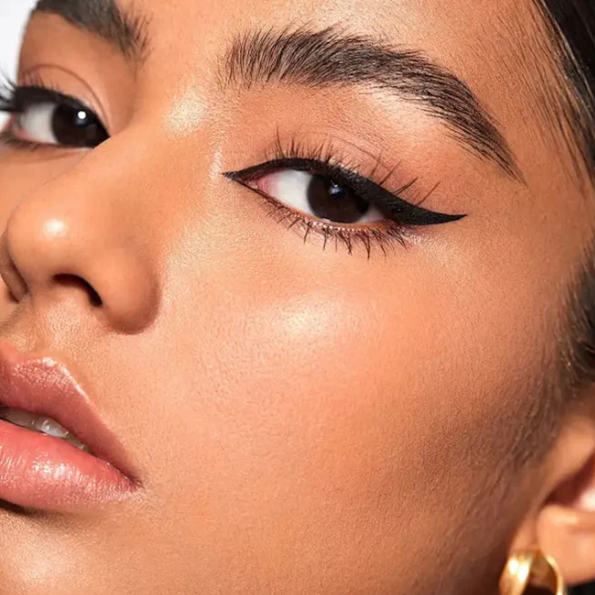 WingPerfect  Flawless symmetrical wings instantly. + 50% OFF