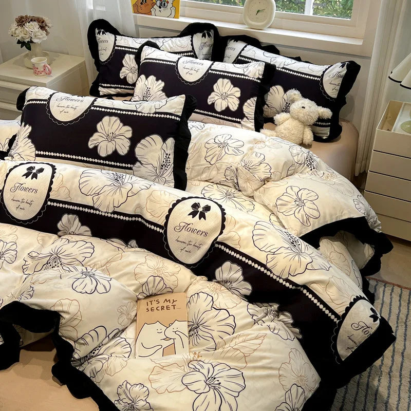 Hepburn Style Floral Print Bedding Sets Elegant Lace Super Soft Cozy Flat Sheet Set Home Dorm Textile Supplies for All Seasons
