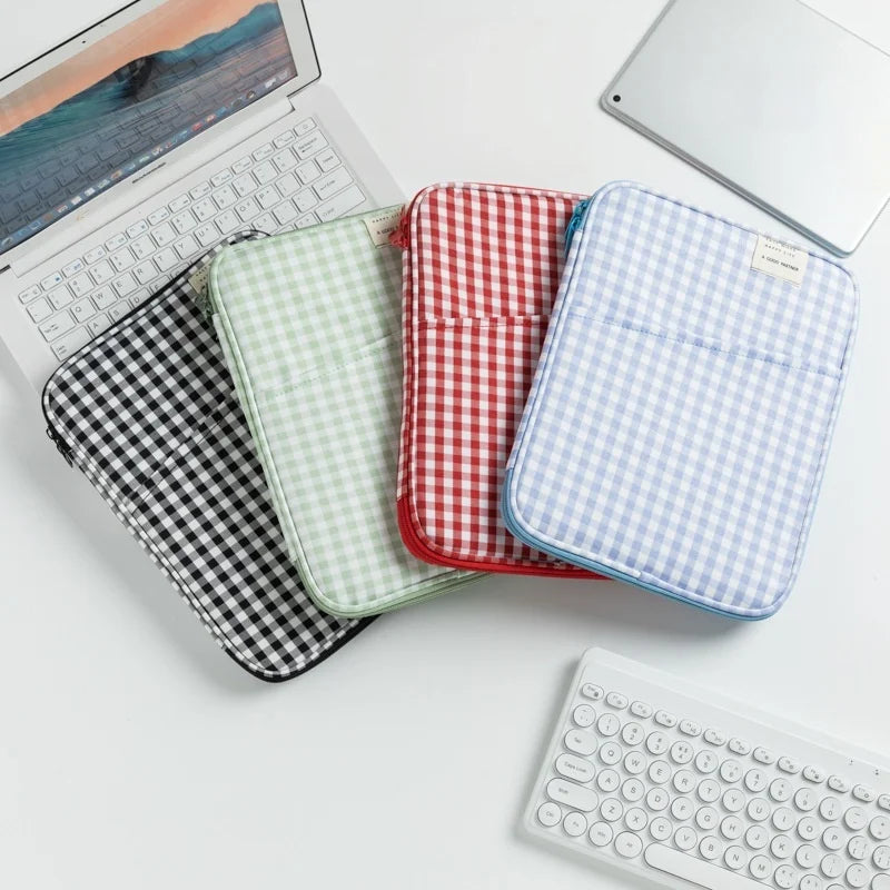 Korean Ins Style Plaid Laptop Sleeve 13 Inch Shockproof Padded Protective Tablet Sleeve For Macbook Notebook Computer Carrying