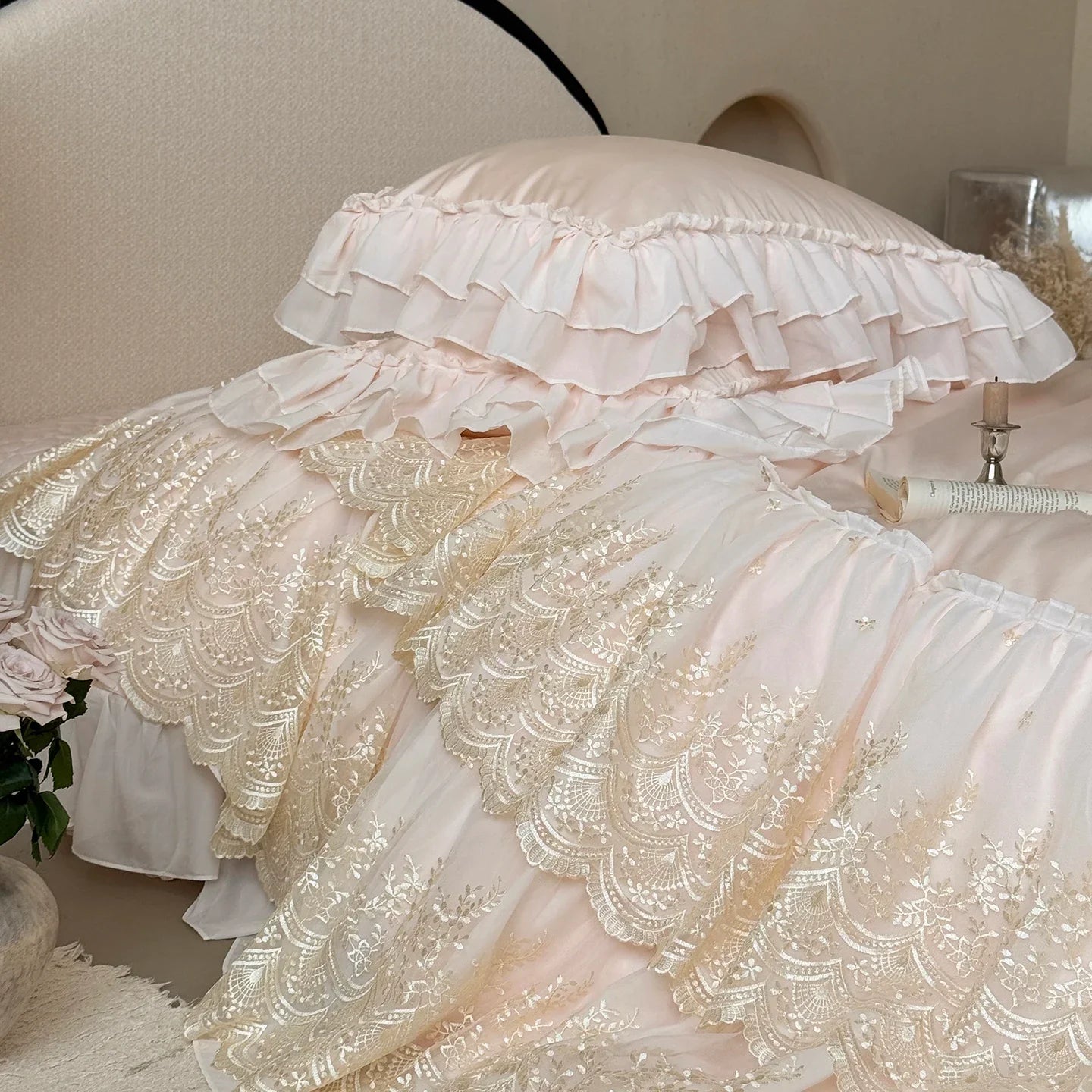 Lace Embroidery Bedding Set Luxury Pink Egyptian Cotton Princess Duvet Cover Bed Sheet Pillowcases Solid Color Bedclothes