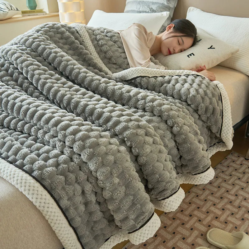 Turtle Velvet Autumn Winter Warm Sleeping Blanket Soft Comfortable Flannel Fleece Blankets for Bed Cozy Thickened Warmth Blanket