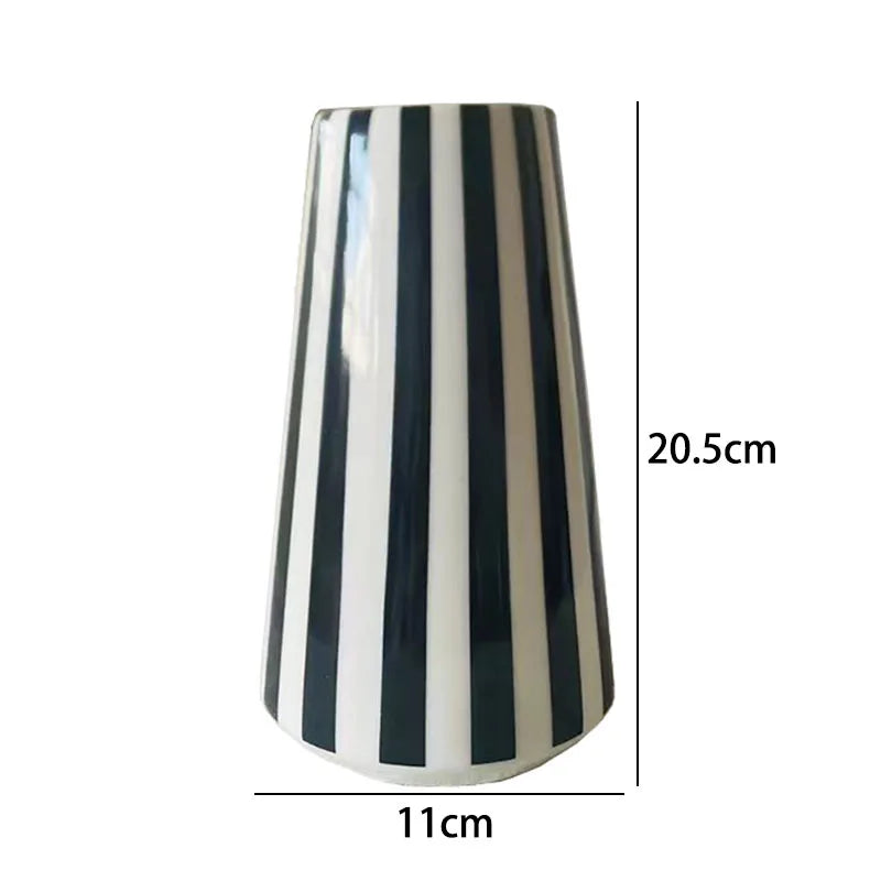 Minimalist Style Black And White Checkered Ceramic Flower Vase, Decorative Plant Pot For Home Bedroom, Living Room, Dining Table