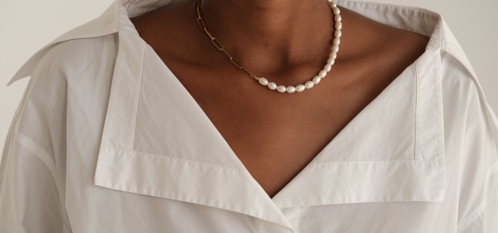 slider image slider_item_BihtgF