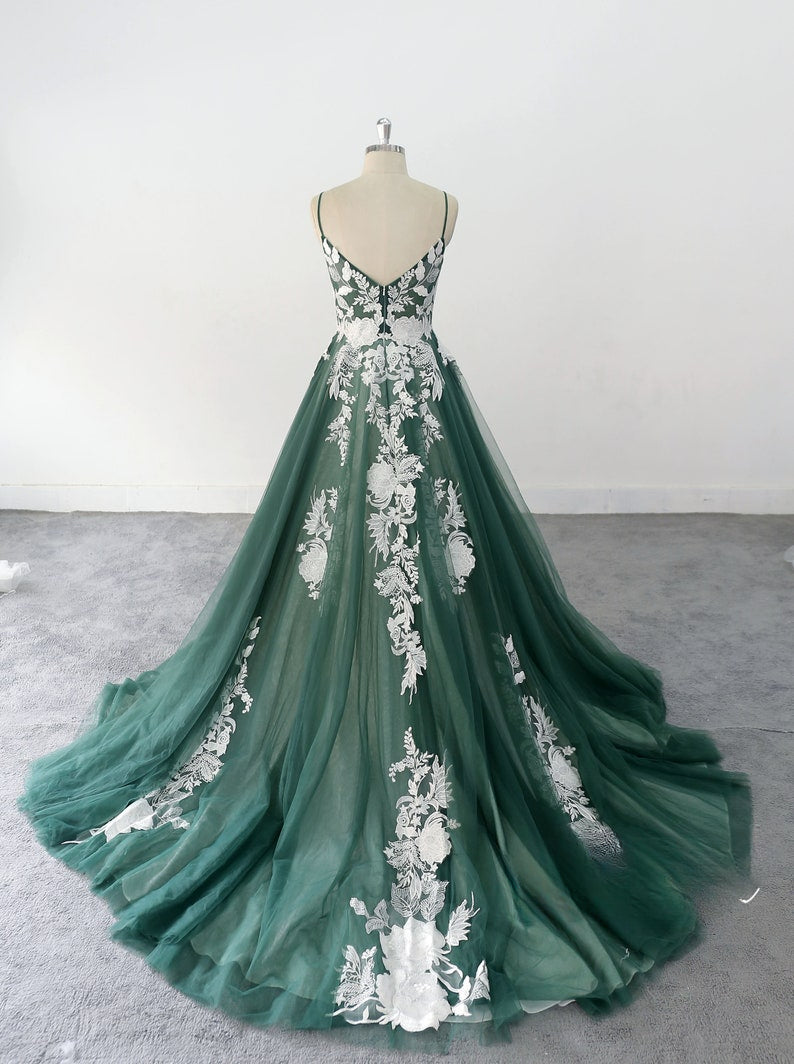 Fairy Dark Green Lace Wedding Dresses