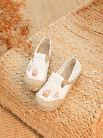 Kelilah Embroidered Linen Loafer - Apricot
