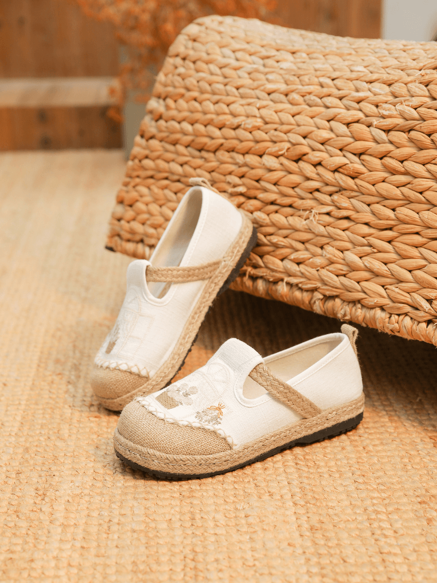 Kelilah Embroidered Linen Loafer - Apricot