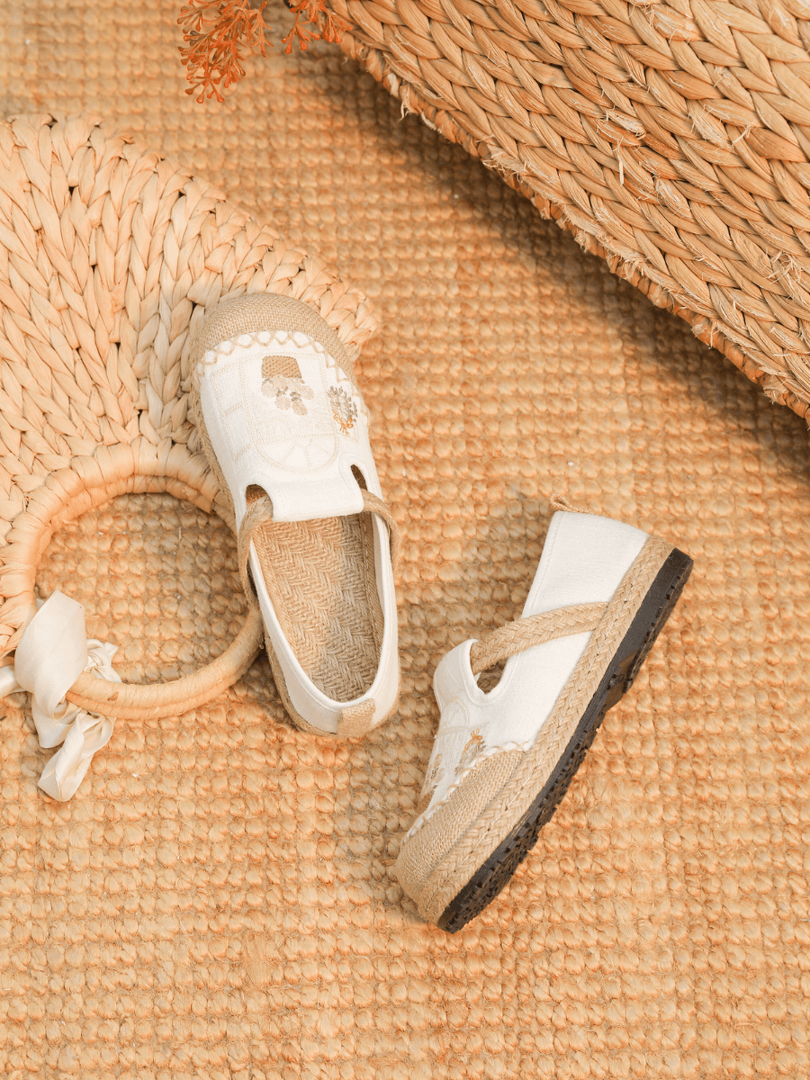 Kelilah Embroidered Linen Loafer - Apricot